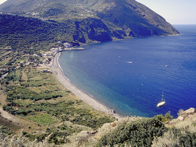 Isole eolie barche della compagnia amici del mare eoliano